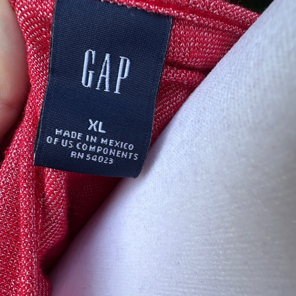 GAP Women's Vibrant Shimmer Cranberry Long Sleeve Holiday Top XL - Picture 7 of 7